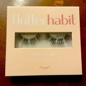 Flutter Habit “The Flirt” Lashes.